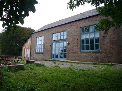 Felldyke Bunkhouse, fire pit, picnic benches and BBQ area